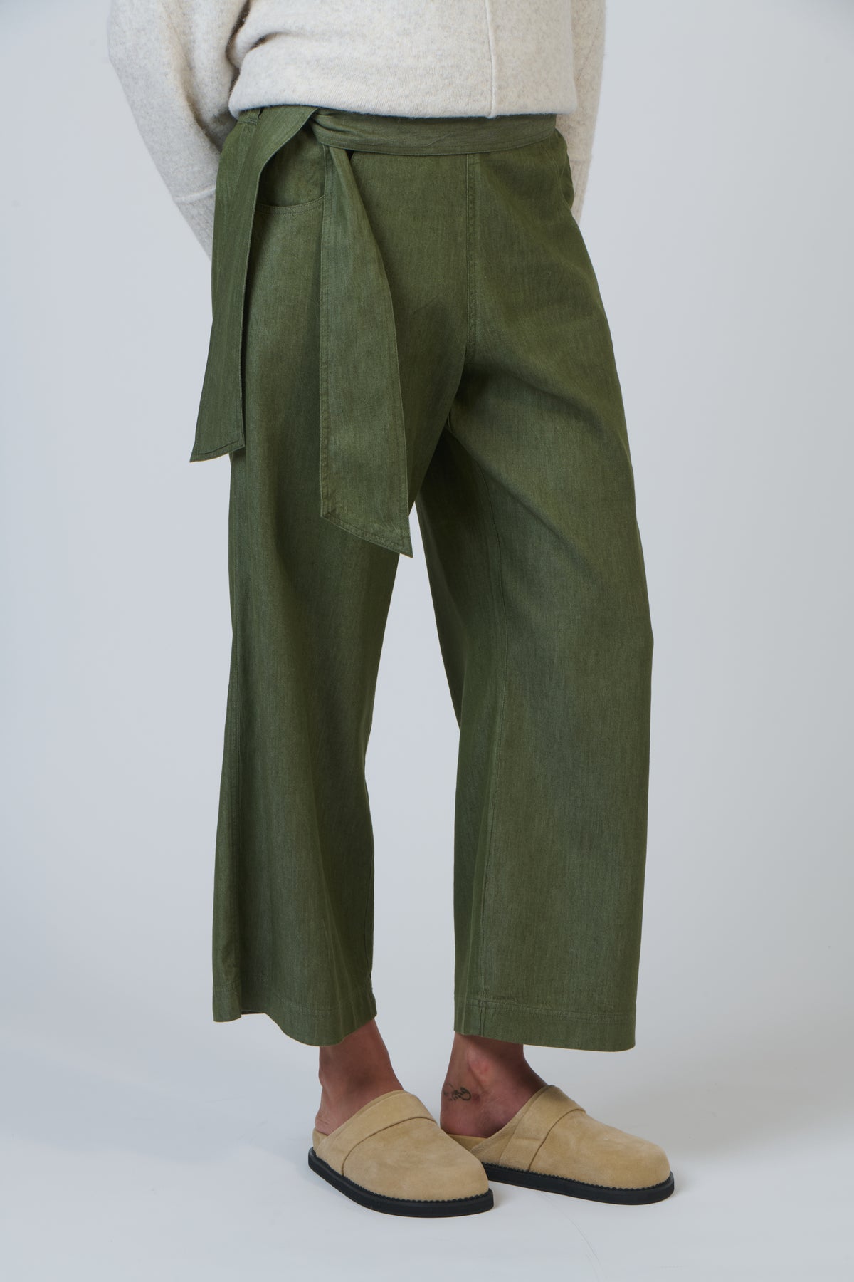 GA567 Bayleaf Pants