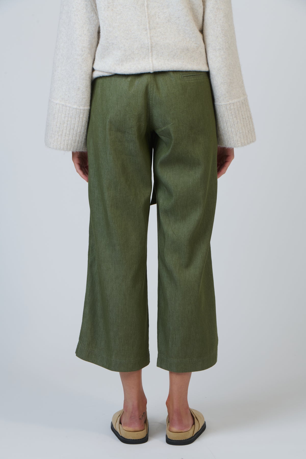 GA567 Bayleaf Pants