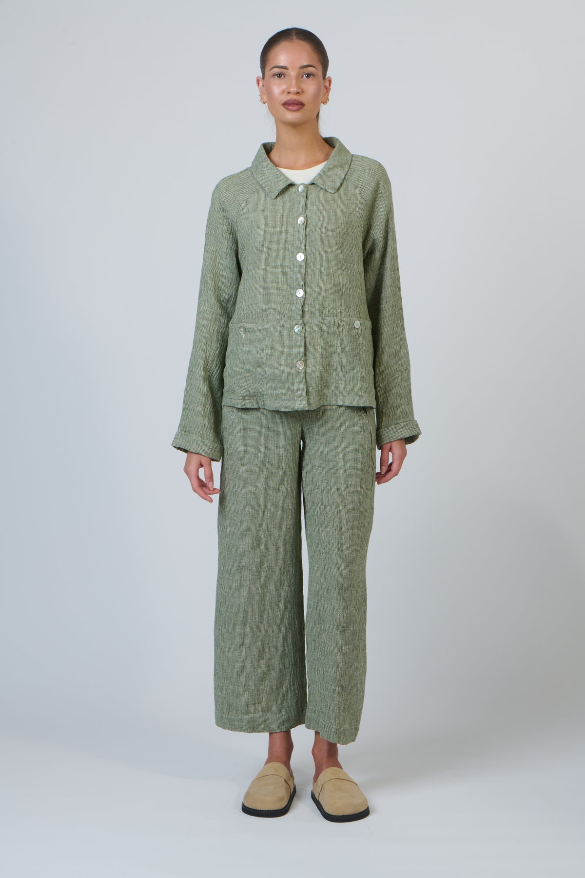 GA643 Oregano Top