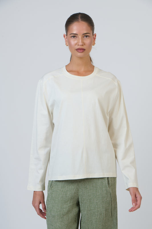 GA667 Natural Top