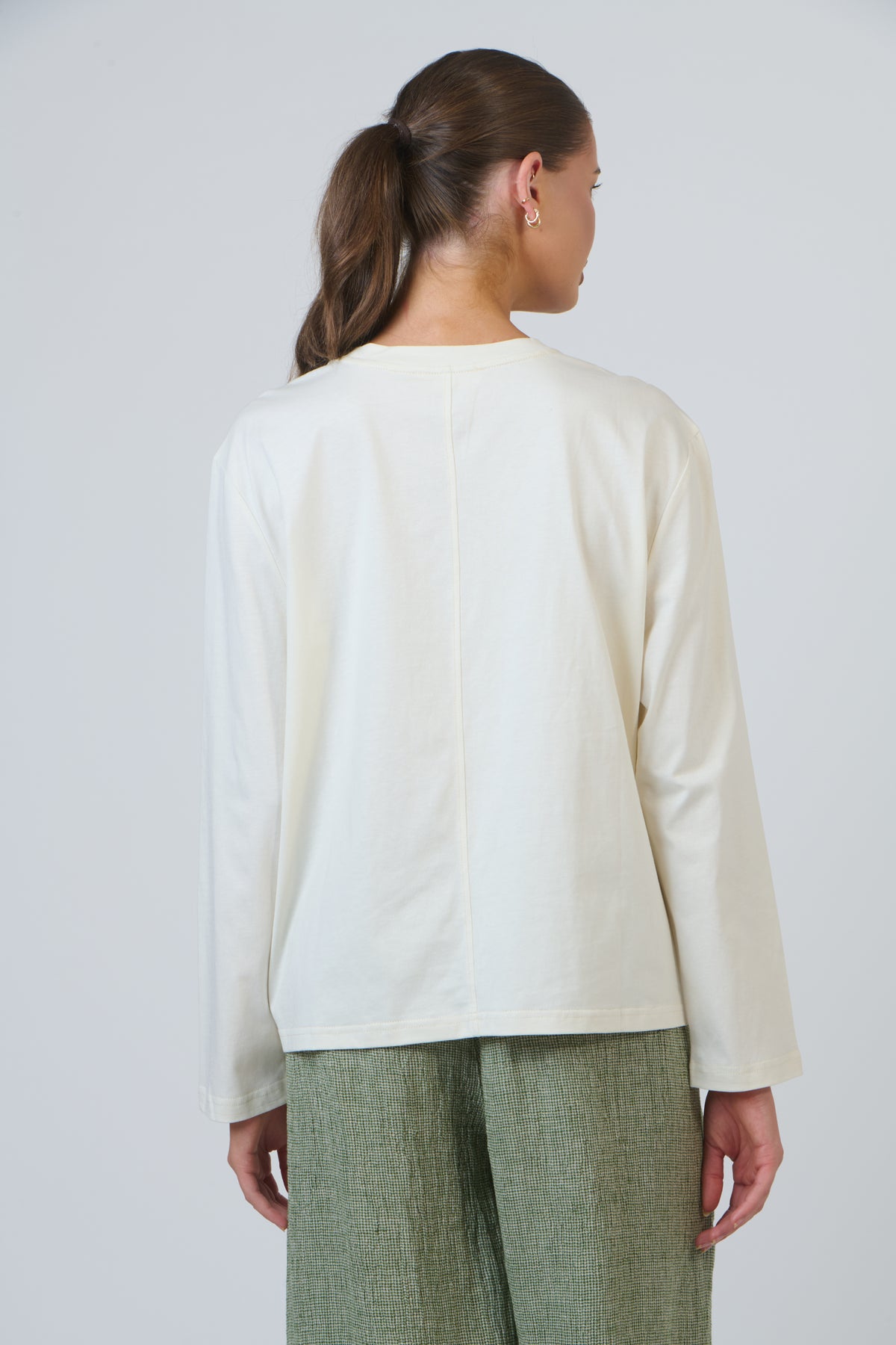 GA667 Natural Top