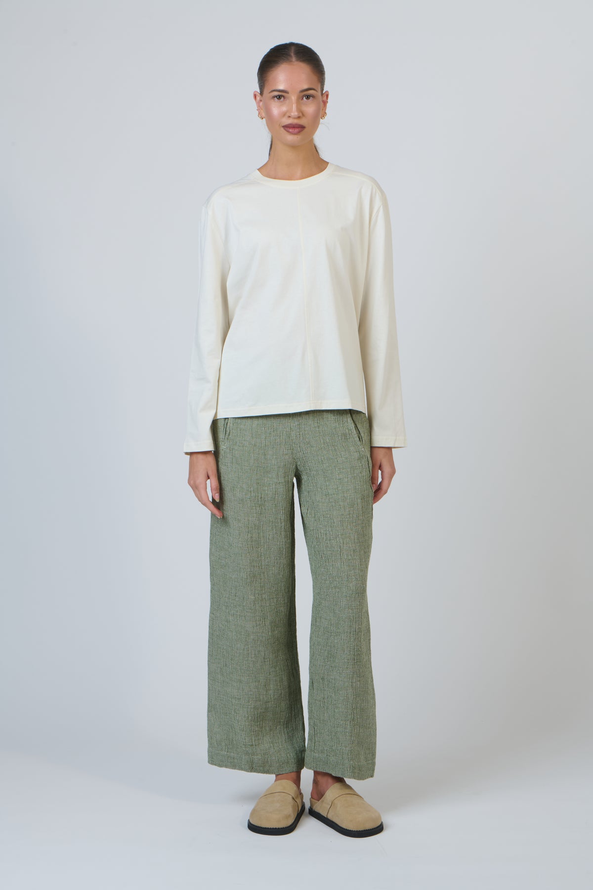 GA667 Natural Top