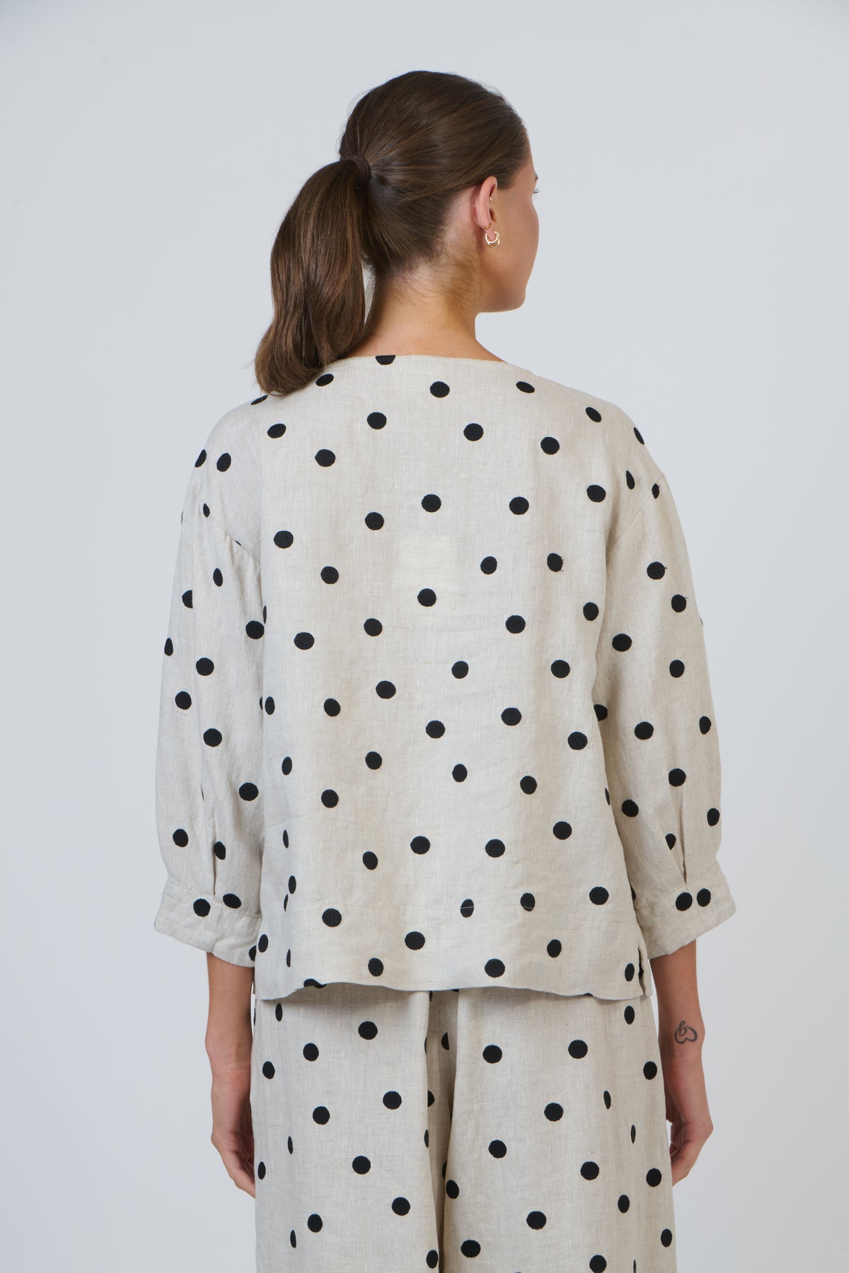 GA674 Poppy Seed Top