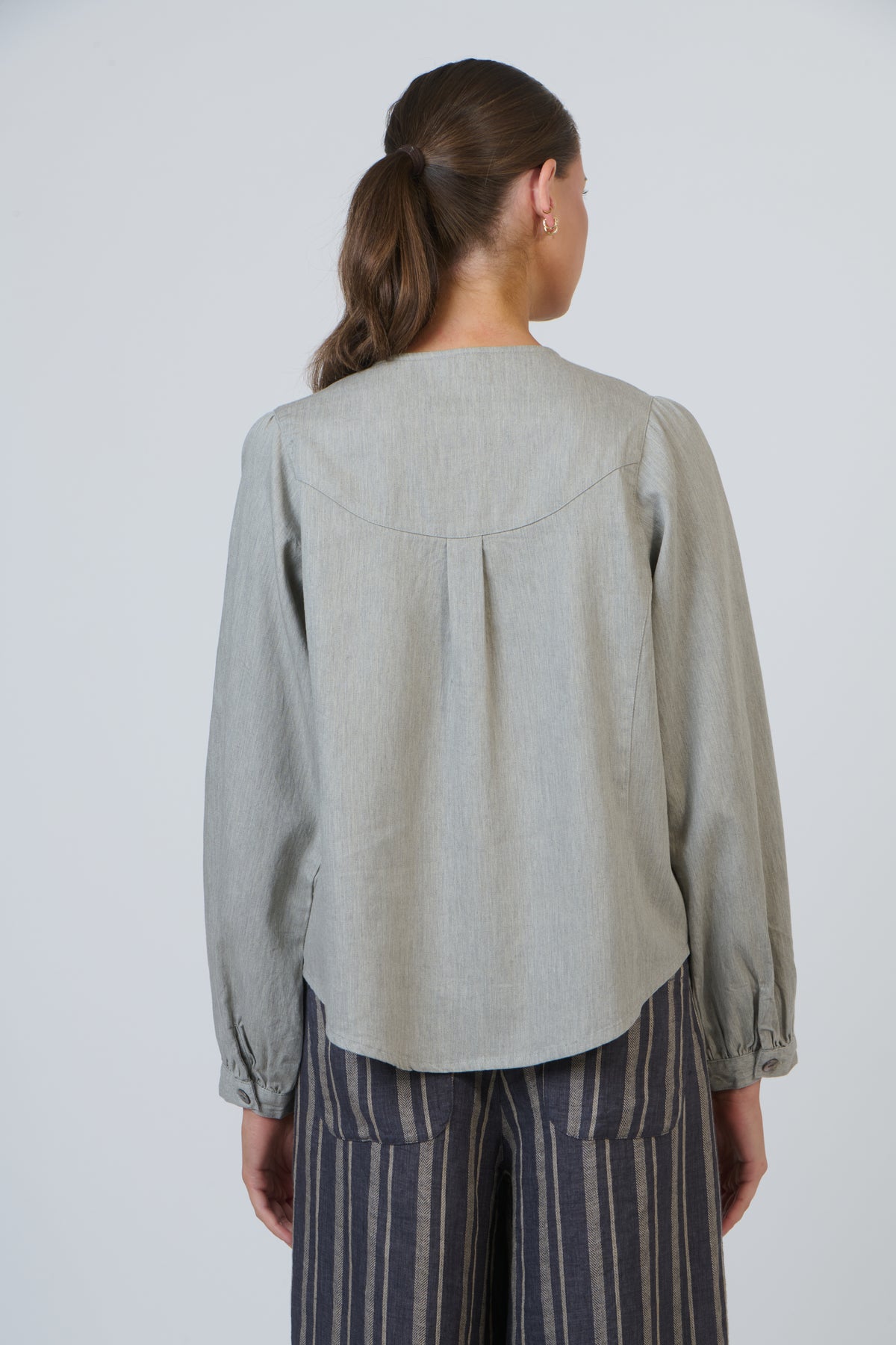 GA679 Limestone Top