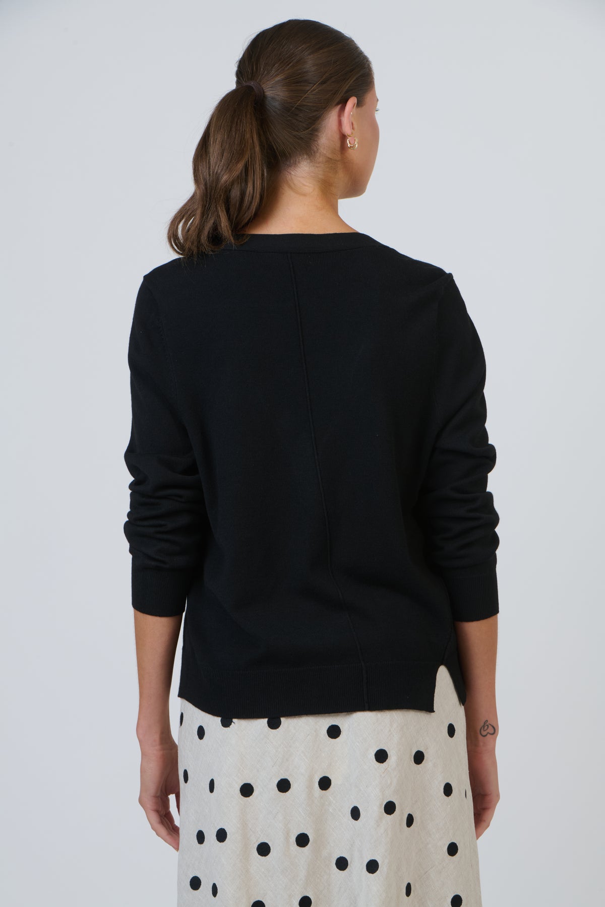 OJ-W37 Black Knit Cardigan