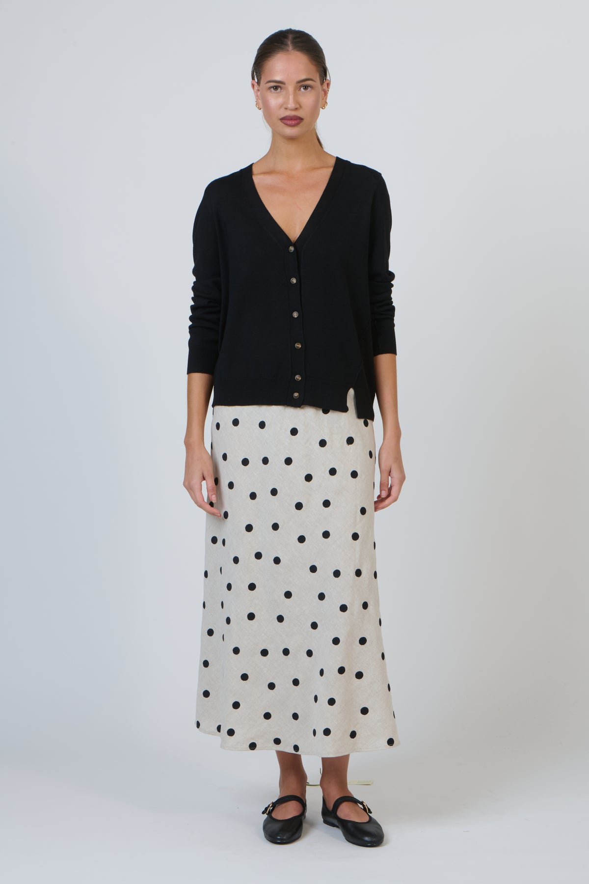 OJ-W37 Black Knit Cardigan